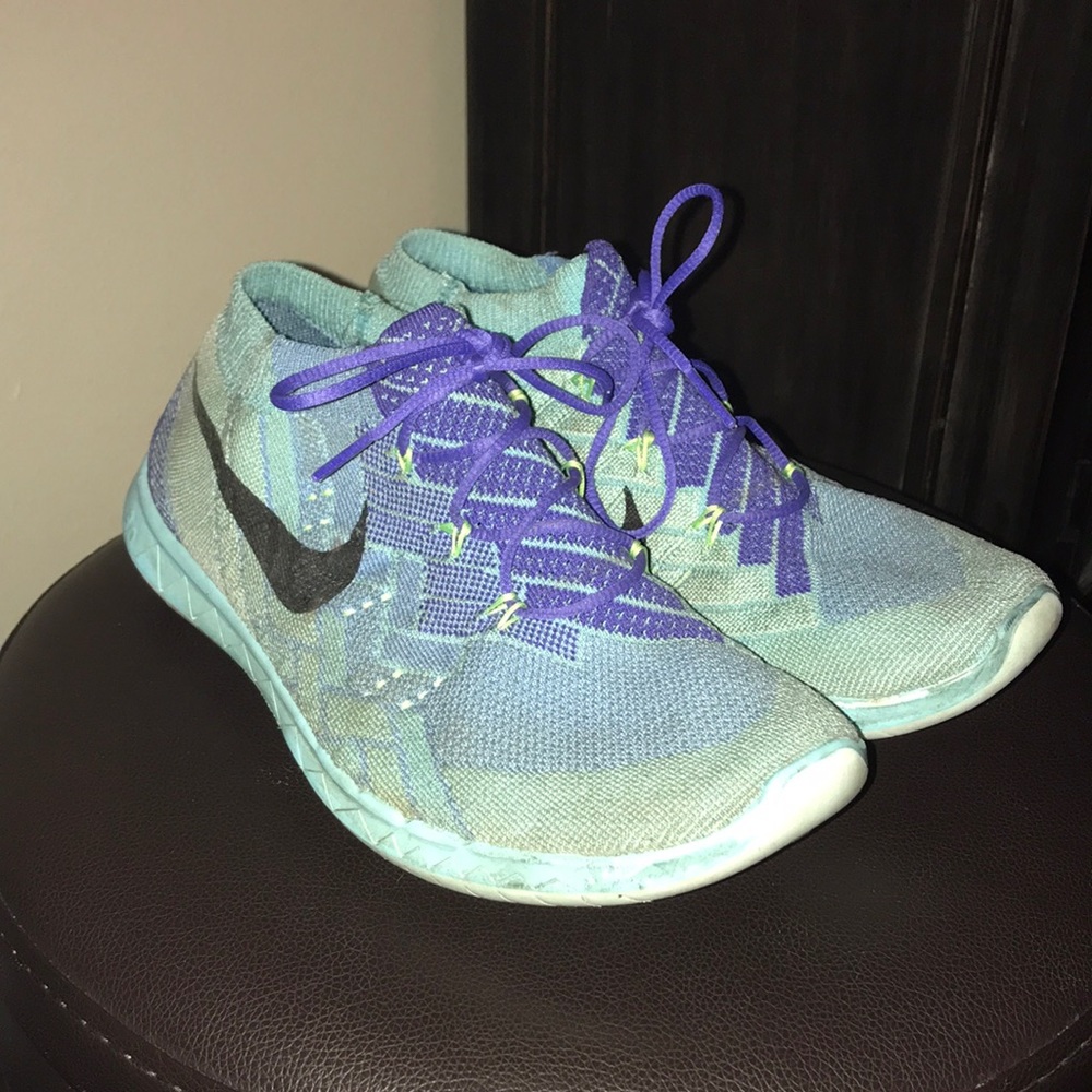 TODAY ONLY Nike Flyknit Running Barefoot Ride 3.0